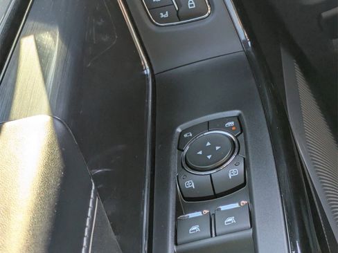 New 2025 Ford F150 Lightning Platinum image 28