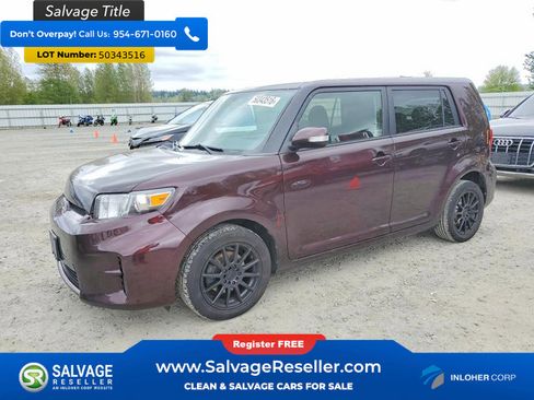 Used 2012 Scion xB FWD image 1
