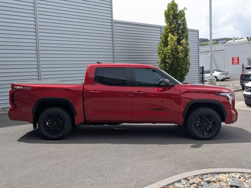 Used 2024 Toyota Tundra Limited w/ TRD Off-Road Package AWD/4WD image 4