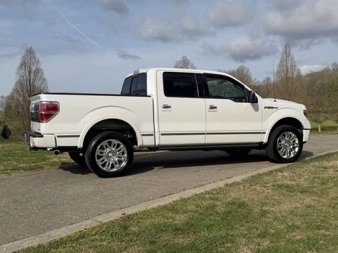 Used 2013 Ford F150 Platinum image 4