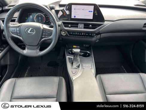 Used 2023 Lexus UX 250h AWD w/ Premium Package image 17