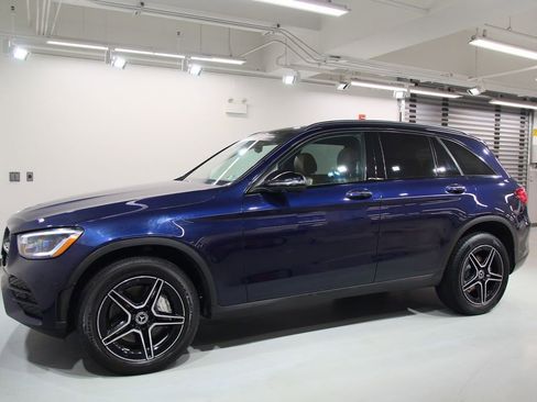 Certified 2022 Mercedes-Benz GLC 300 4MATIC image 4