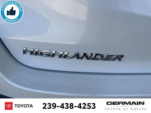 Used 2015 Toyota Highlander Limited Platinum image 12