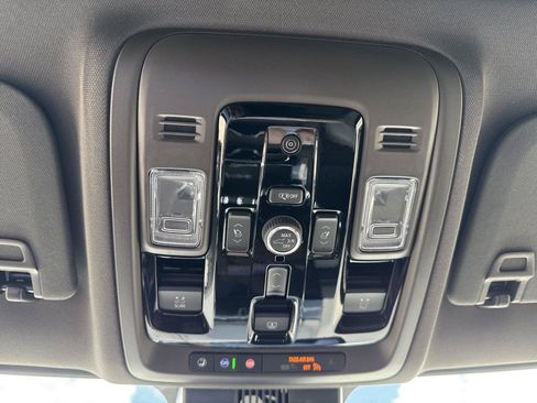 New 2026 GMC Yukon Elevation RWD image 32