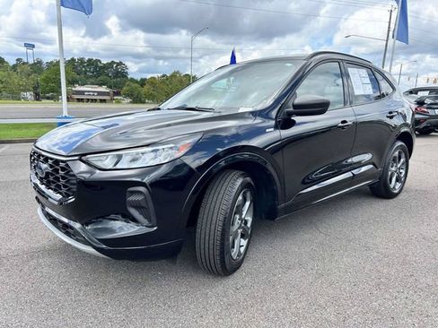 Certified 2024 Ford Escape ST-Line w/ Tech Pack #1 AWD/4WD image 7