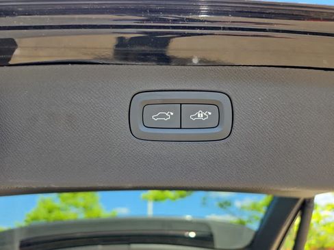 Used 2026 Volvo XC90 B6 Plus AWD/4WD image 9