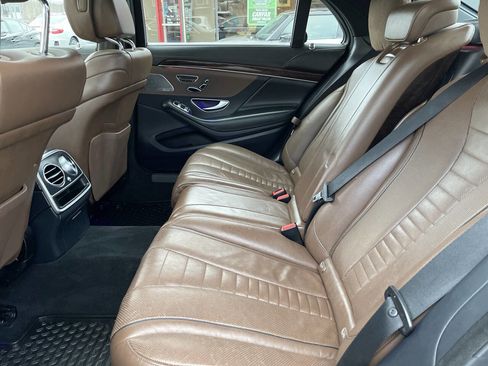 Used 2018 Mercedes-Benz S 560 4MATIC Sedan image 23