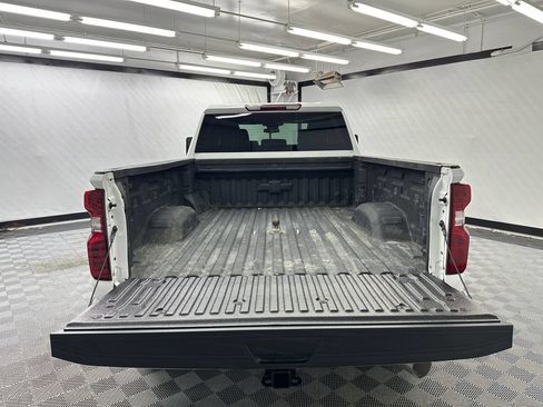 Used 2025 Chevrolet Silverado 2500 LT AWD/4WD image 19