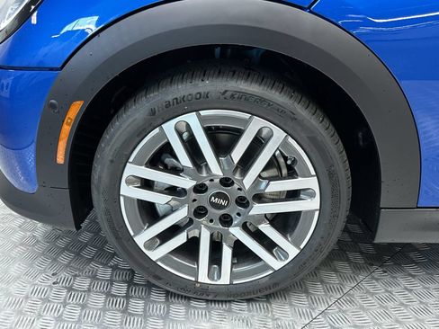 New 2026 MINI Cooper 2-Door Hardtop FWD image 26