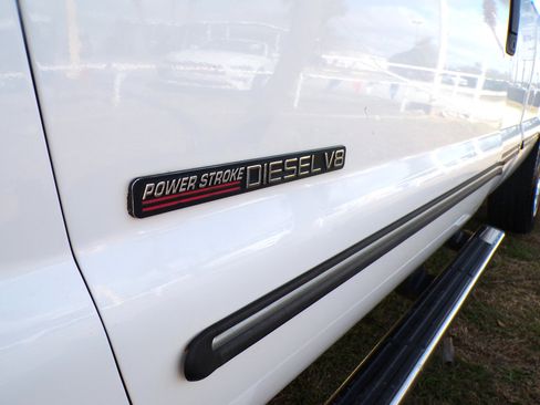 Used 1999 Ford F250 Lariat image 6