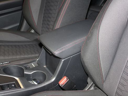 Used 2024 Subaru Impreza 2.0i Sport AWD/4WD image 21
