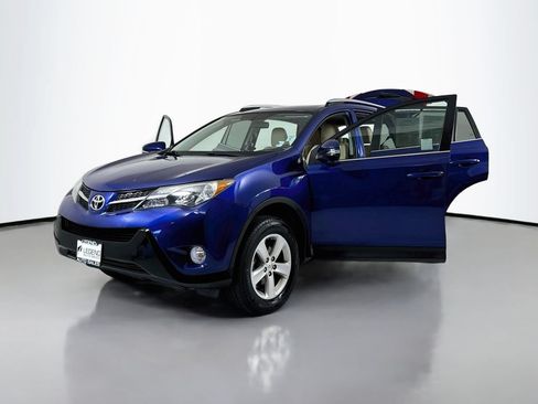 Used 2014 Toyota RAV4 XLE FWD image 21