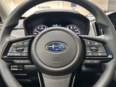 Used 2025 Subaru Crosstrek 2.0i Premium image 28