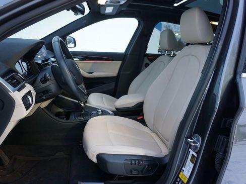 Used 2022 BMW X1 xDrive28i image 10