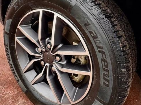 Used 2021 Jeep Grand Cherokee Limited w/ Luxury Group II image 17