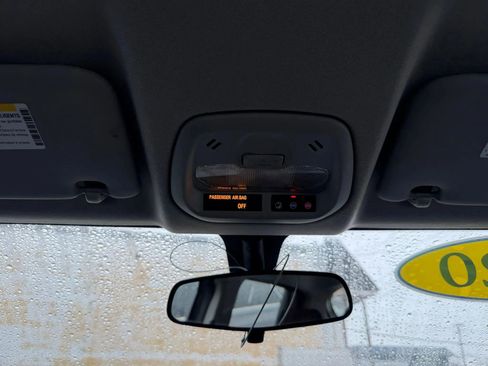 Used 2020 Chevrolet Spark LT image 26