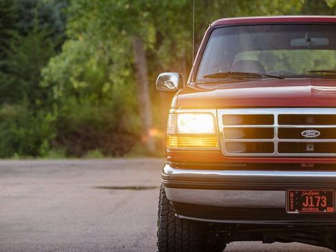 Used 1994 Ford Bronco XLT image 13