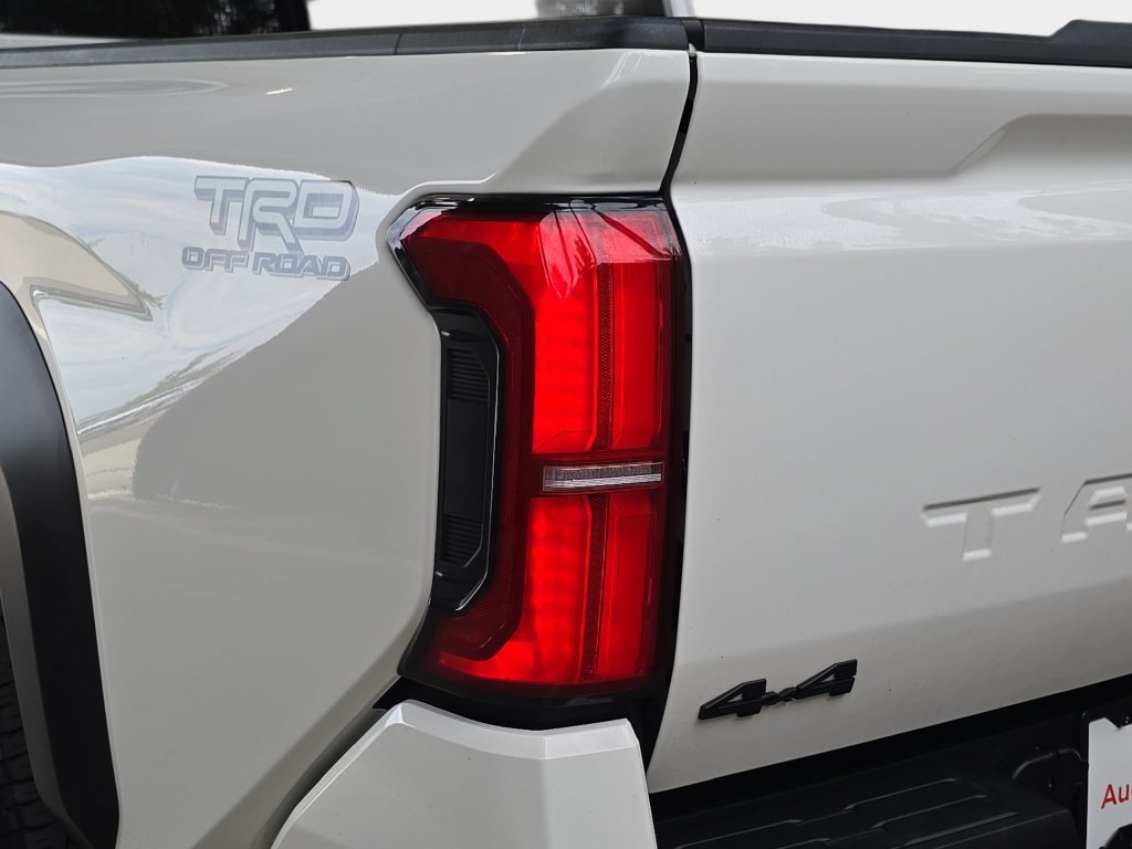 Used 2024 Toyota Tacoma TRD Off-Road AWD/4WD image 36