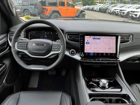 New 2026 Jeep Grand Wagoneer 4WD image 5