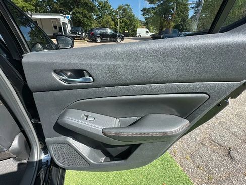 Used 2021 Nissan Altima 2.5 SR w/ SR Premium Package FWD image 17