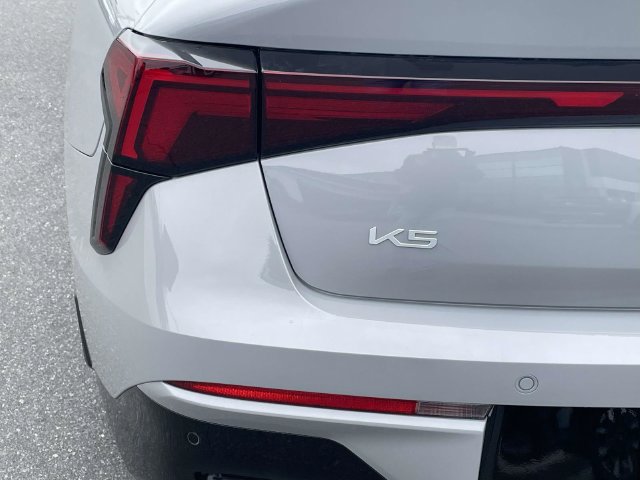 Certified 2026 Kia K5 GT-Line w/ GT-Line Premium Package FWD image 15