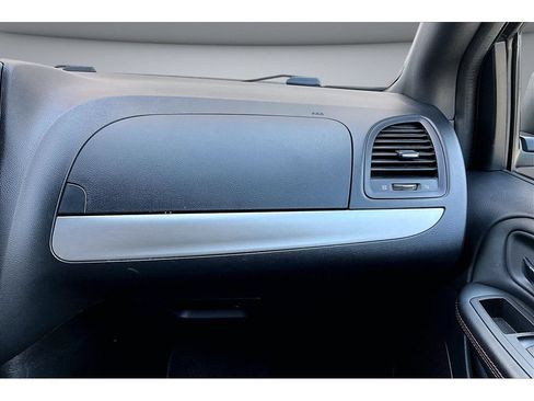 Used 2019 Dodge Grand Caravan GT FWD image 47
