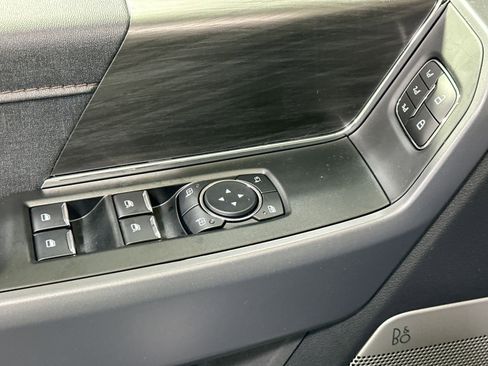 New 2025 Ford F150 Lariat w/ Equipment Group 501A Mid image 16