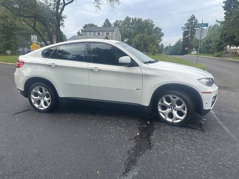 Used 2013 BMW X6 xDrive50i w/ Premium Pkg AWD/4WD image 5