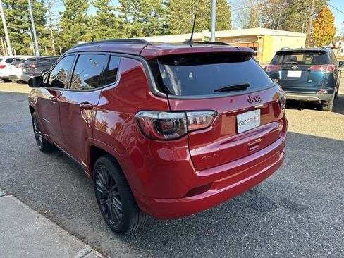 Used 2022 Jeep Compass Limited image 5