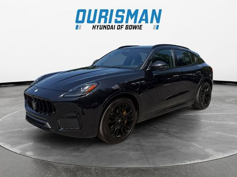 Used 2024 Maserati Grecale Modena AWD/4WD image 2