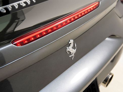 Certified 2018 Ferrari 488 GTB RWD image 26