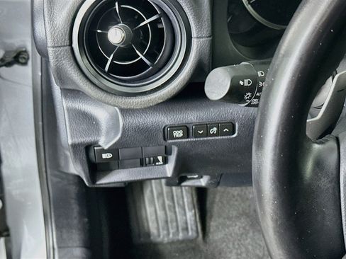 Used 2024 Lexus IS 350 F Sport RWD image 17