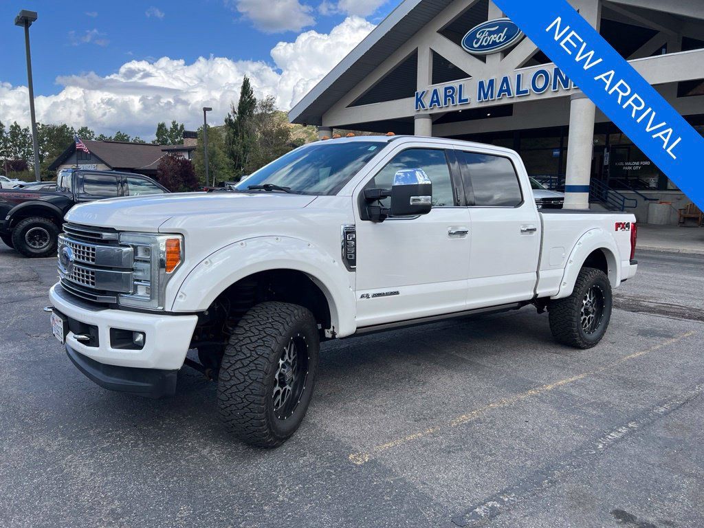 Used 2017 Ford F350 Platinum w/ Platinum Ultimate Package AWD/4WD image 2