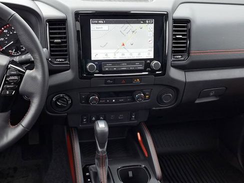 Used 2023 Nissan Frontier PRO-4X w/ Pro-4X Premium Package AWD/4WD image 25