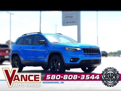 New 2023 Jeep Cherokee Altitude Lux w/ Mopar Interior Package