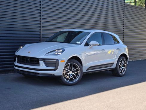 New 2026 Porsche Macan AWD/4WD image 1