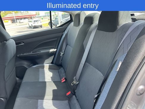 Used 2025 Nissan Versa SV FWD image 10