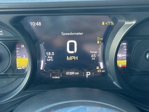 Used 2024 Jeep Wrangler Unlimited Sahara AWD/4WD image 30