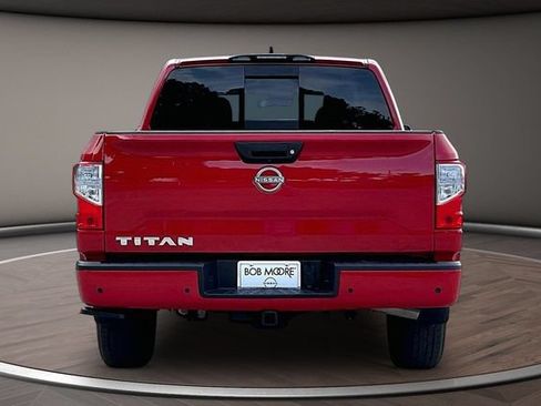 Used 2024 Nissan Titan SV w/ Accessory Utility Package AWD/4WD image 4