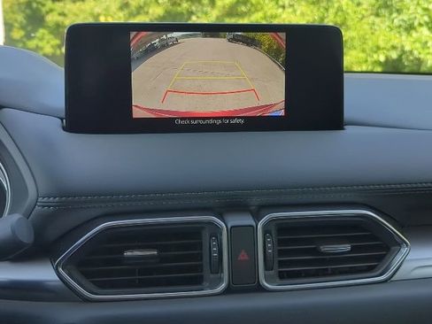 Used 2025 MAZDA CX-5 AWD 2.5 S w/ Preferred Package image 19