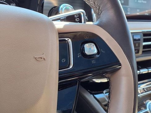 Used 2022 Lincoln Corsair FWD w/ Premium Package image 15