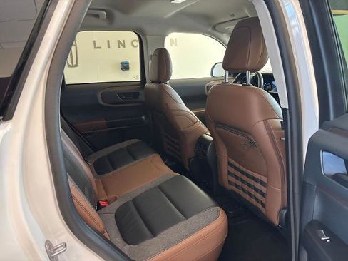 Certified 2023 Ford Bronco Sport Outer Banks AWD/4WD image 9