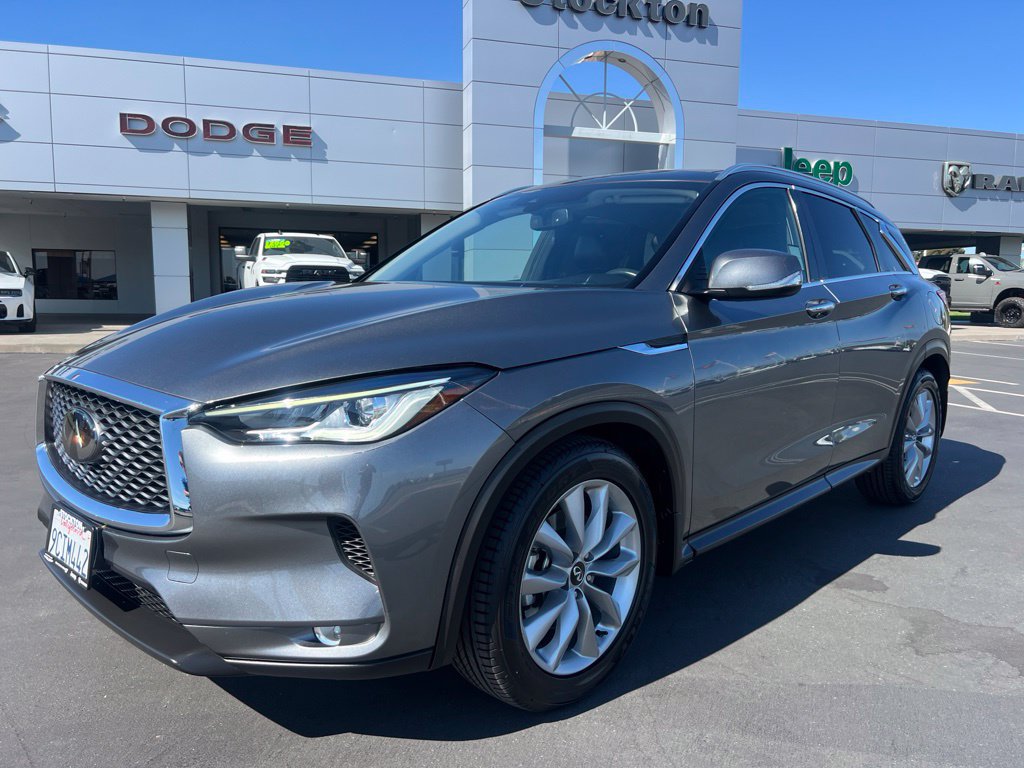 Used 2022 INFINITI QX50 Luxe AWD/4WD image 4