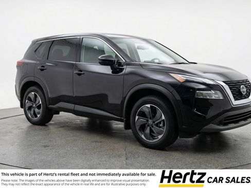 Used 2025 Nissan Rogue SV AWD/4WD image 1