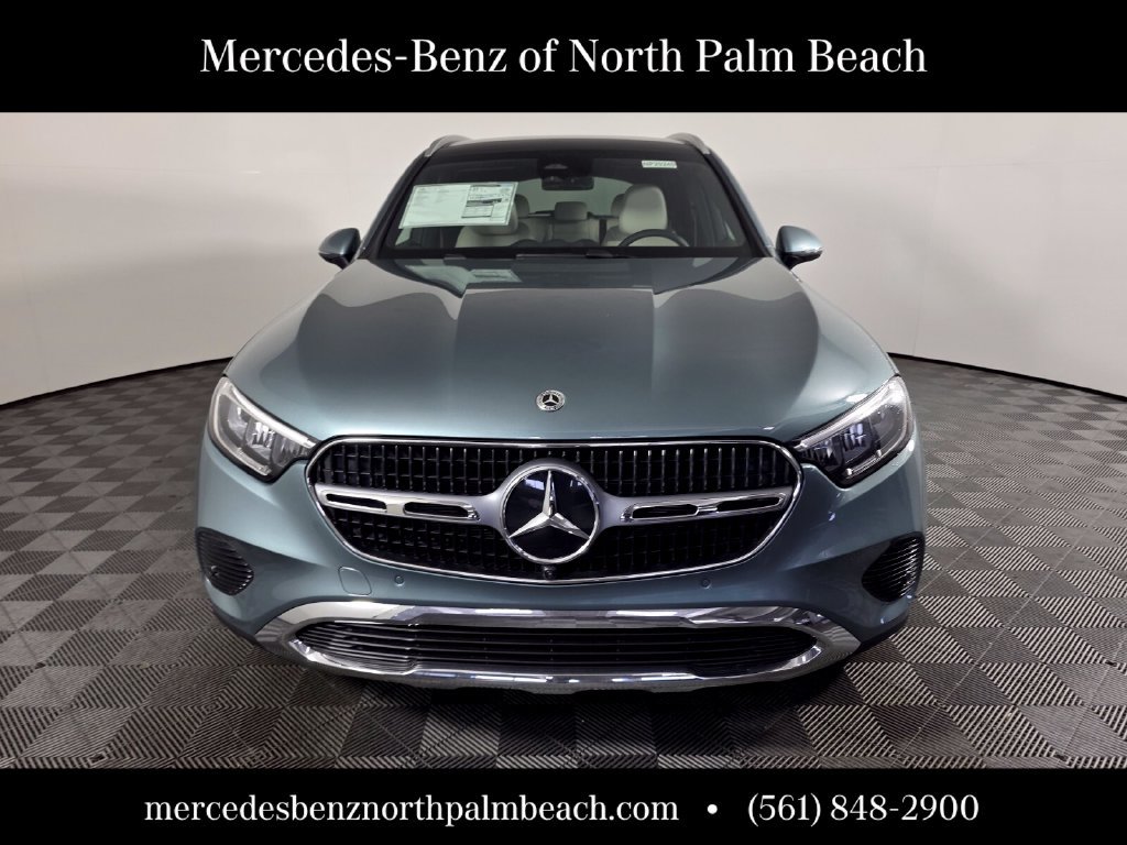 New 2027 Mercedes-Benz GLC 300 image 2