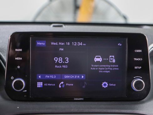 Used 2022 Hyundai Santa Fe SEL w/ Convenience Package FWD image 19