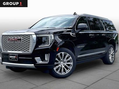 Used 2021 GMC Yukon XL Denali w/ Denali Premium Package