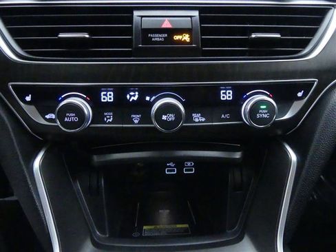 Used 2022 Honda Accord EX-L image 13