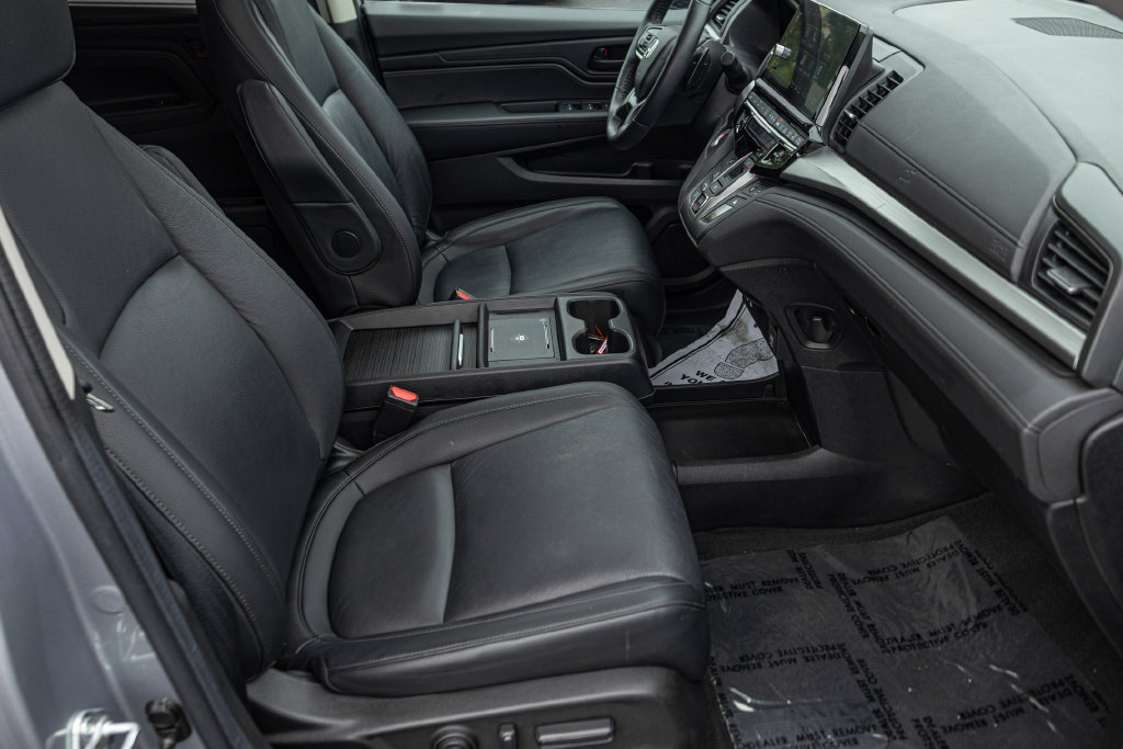 Used 2025 Honda Odyssey EX-L image 32