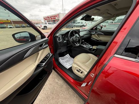 Used 2019 MAZDA CX-9 Touring w/ Touring Premium Package image 15